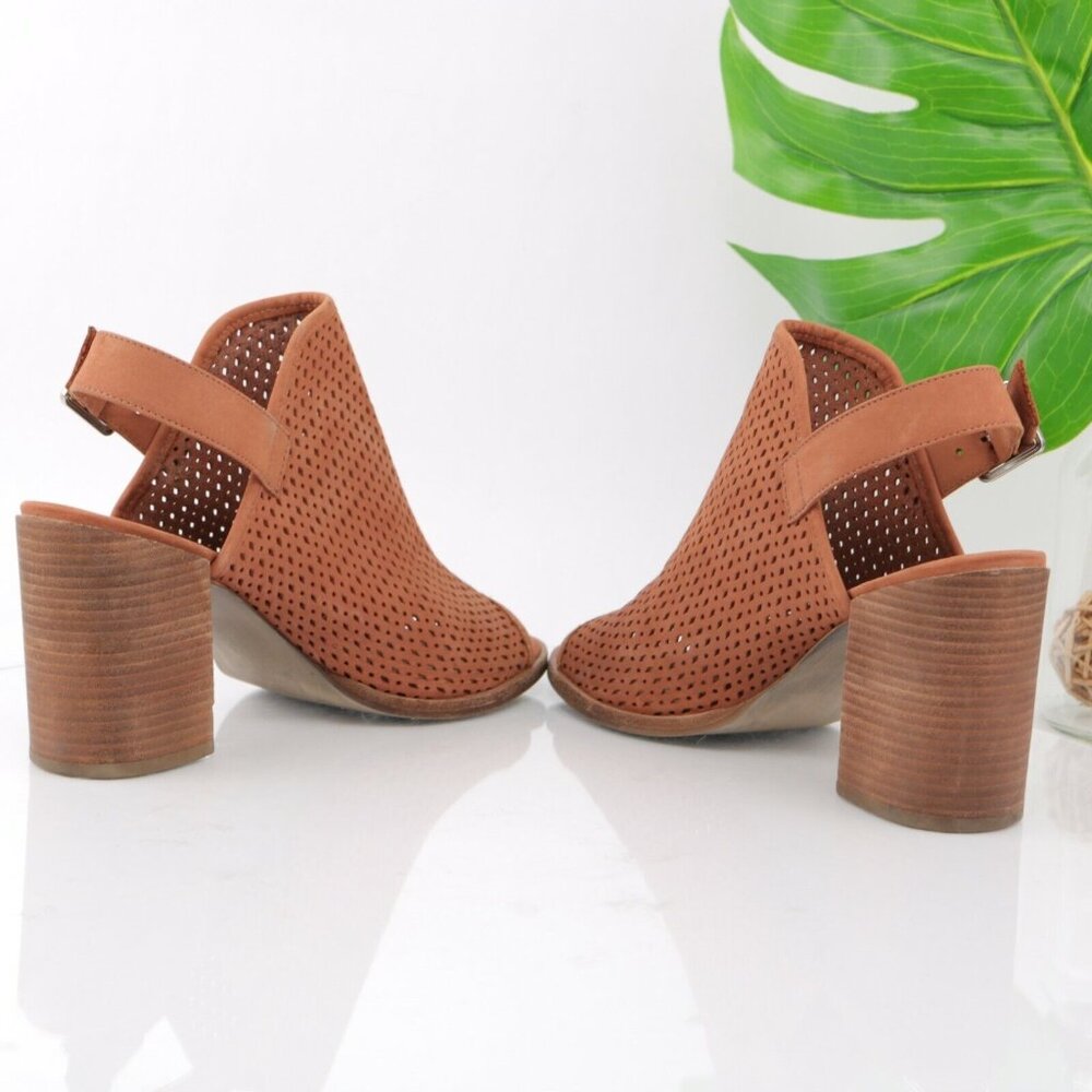 Steve Madden Womens Neptune Sandal Size 8.5 Brown Leather Block Heel Peep Toe - Picture 9 of 12